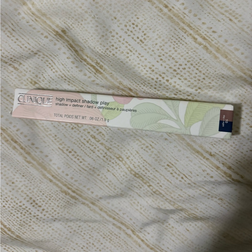 Clinique dual shadow brush shade day and night BRAND NEW
